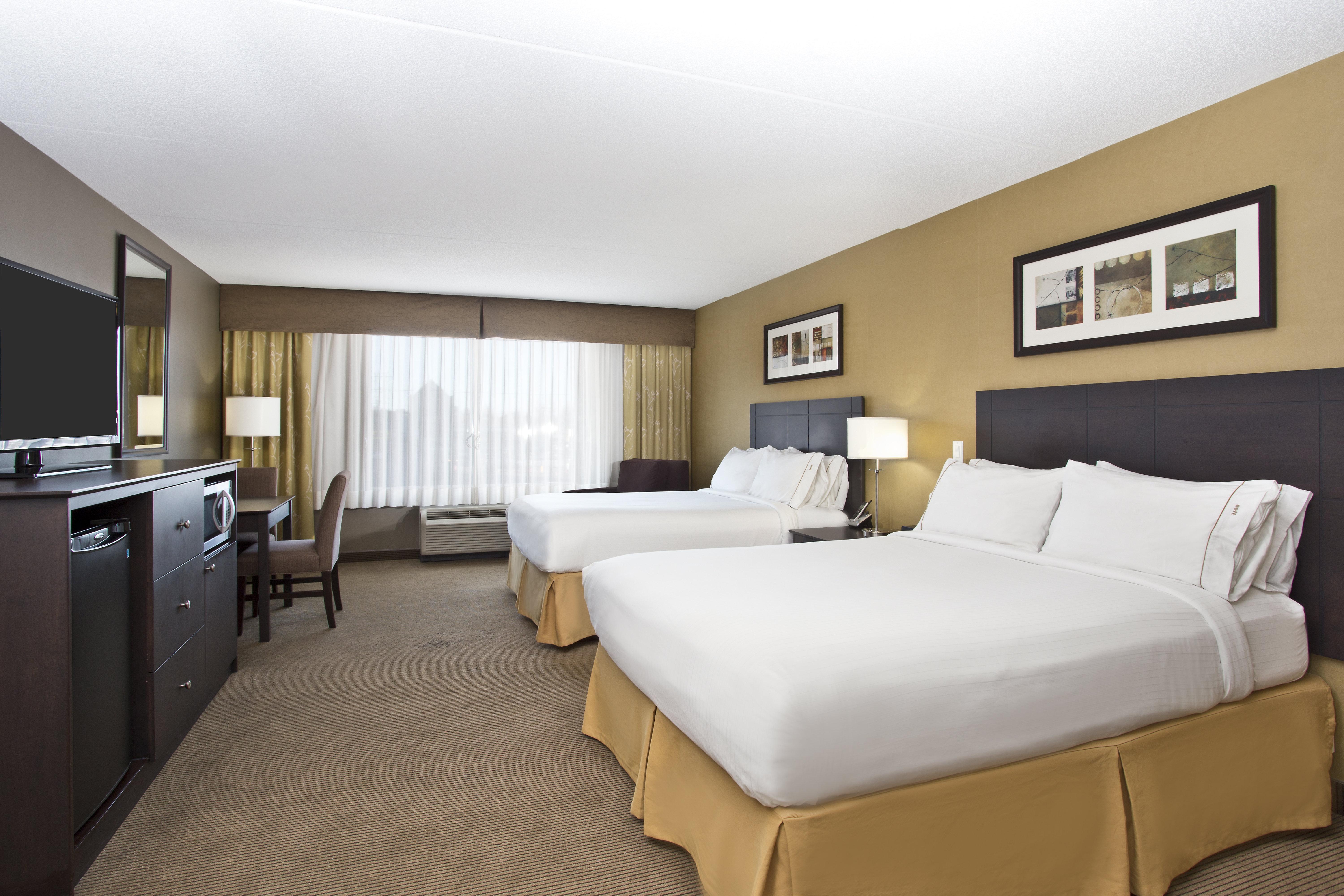 Holiday Inn Express Kingston Central By Ihg Bagian luar foto