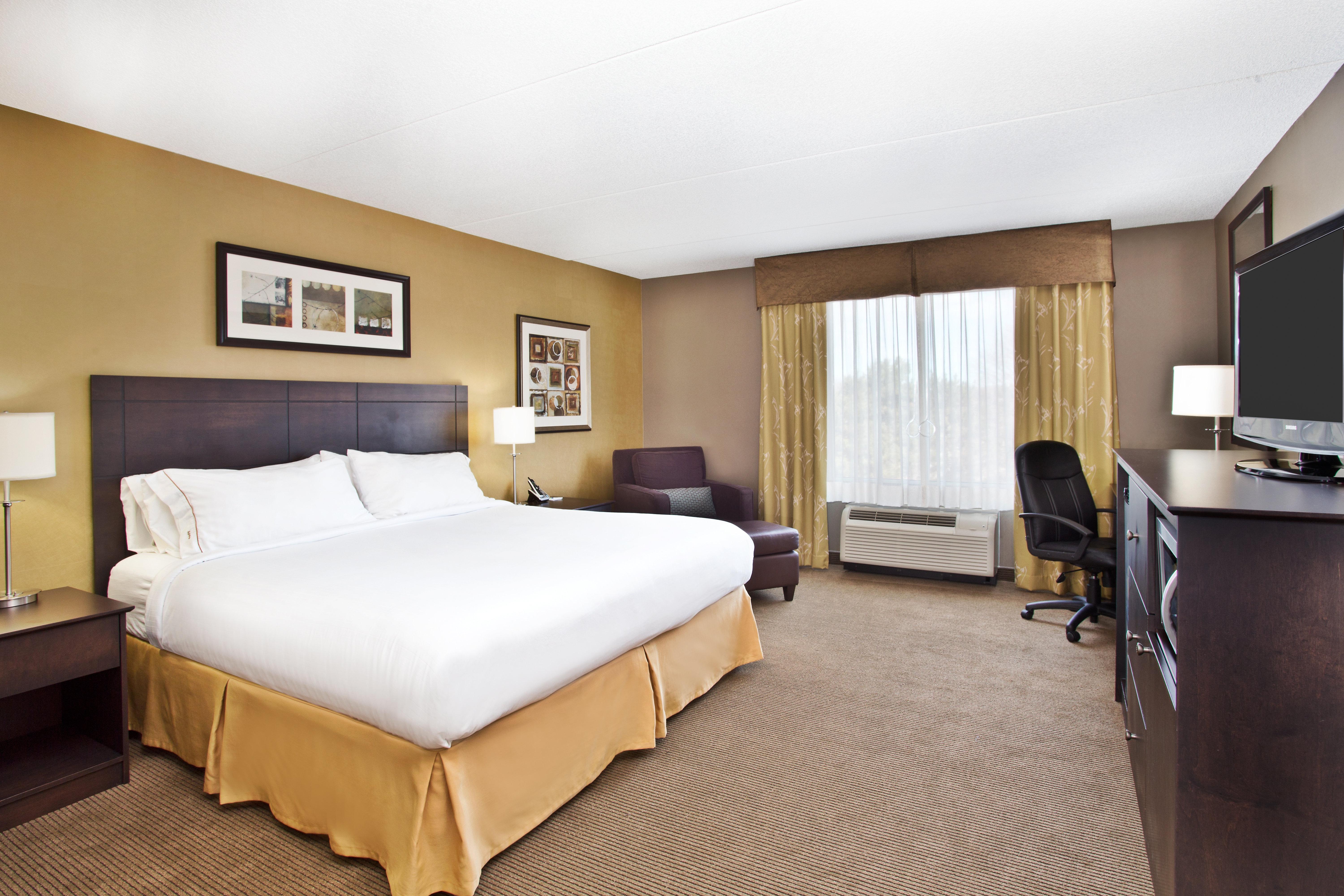 Holiday Inn Express Kingston Central By Ihg Bagian luar foto